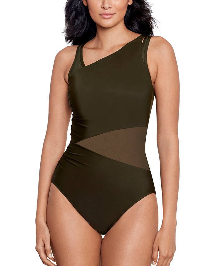 The Best Swimsuits for a Small Bust from Miraclesuit