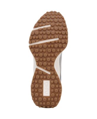 Women's Jog On Slip On Bungee Sneakers