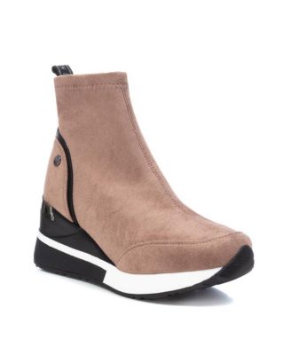 Women's Wedge Ankle Booties By XTI