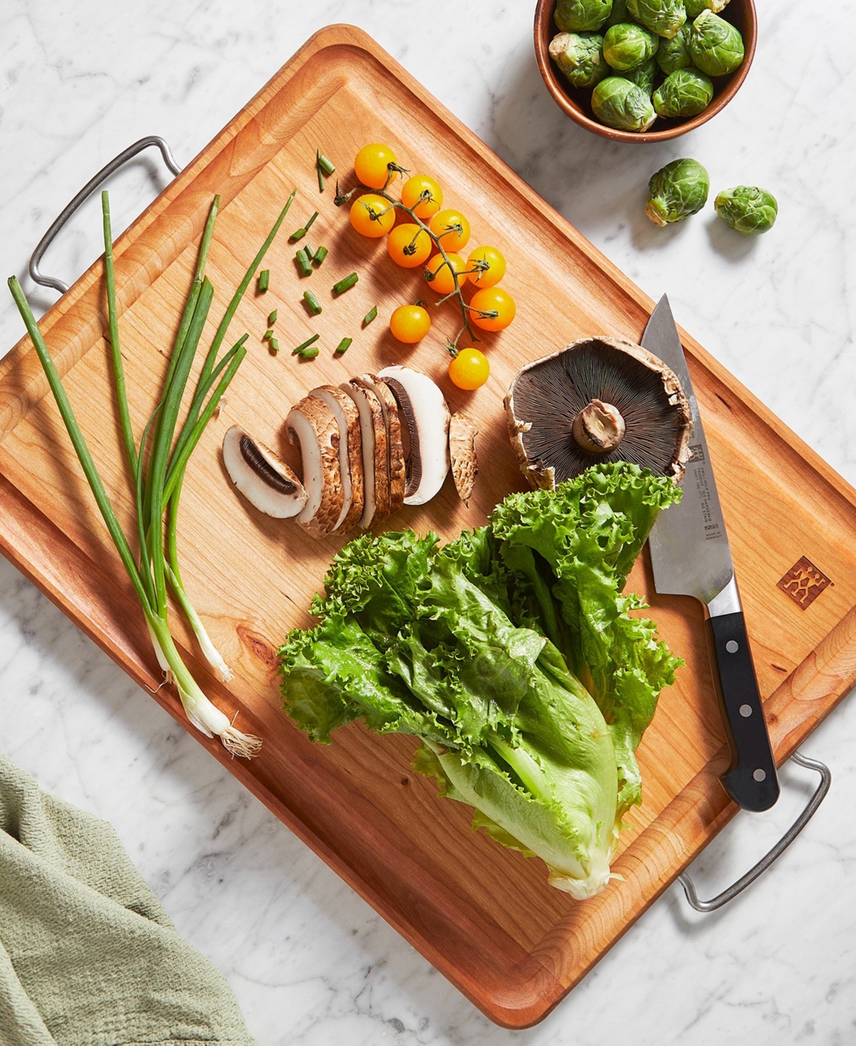 Zwilling Cherry Wood Carving Board With Handles In Natural