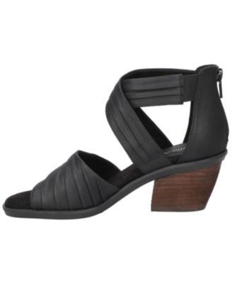 Women's Quinnell Block Heel Sandals