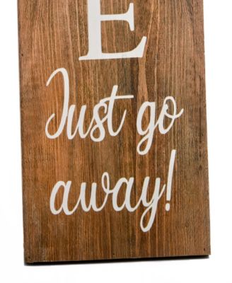 39" Halloween "Unwelcome" Porch Sign