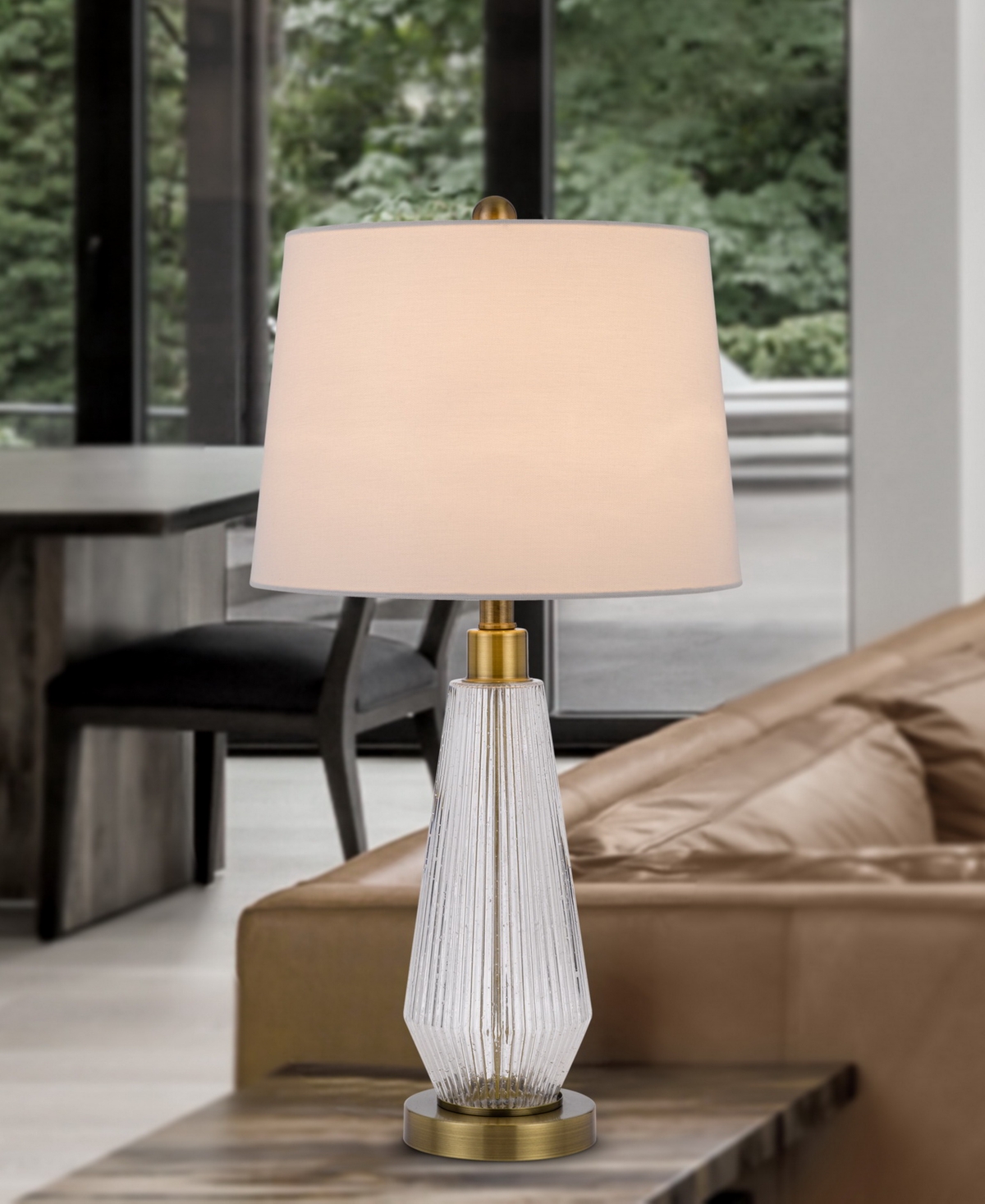 Cal Lighting Belville 26.5" Height Table Lamp Set In Antique Brass,glass