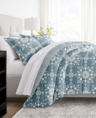 Ultra Soft Daisy Medallion Reversible 3- Pc. Comforter Set, King
