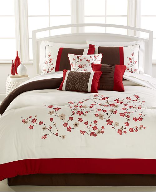 Hallmart Collectibles Kira 7 Pc Queen Comforter Set Embroidered