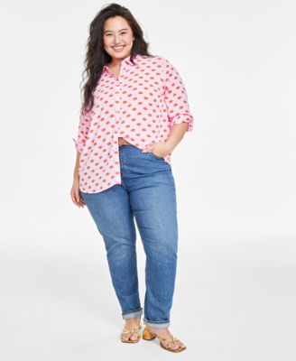 On 34th - Plus Size Lip-Print Shirt