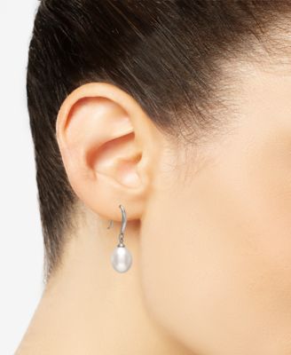 Cultured Freshwater Pearl Necklace (7-7 1/2mm) and Drop Earrings (7x9mm) Set in Sterling Silver