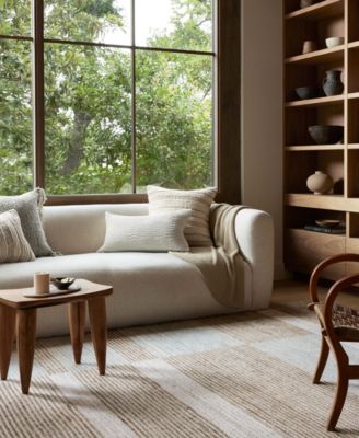 Stiles STI-02 5' x 7'6" Area Rug