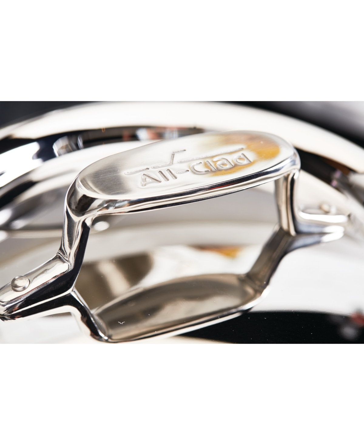 All-Clad D5 Stainless Steel Brushed 5-Ply Bonded Qt. Sauce Pan with Lid