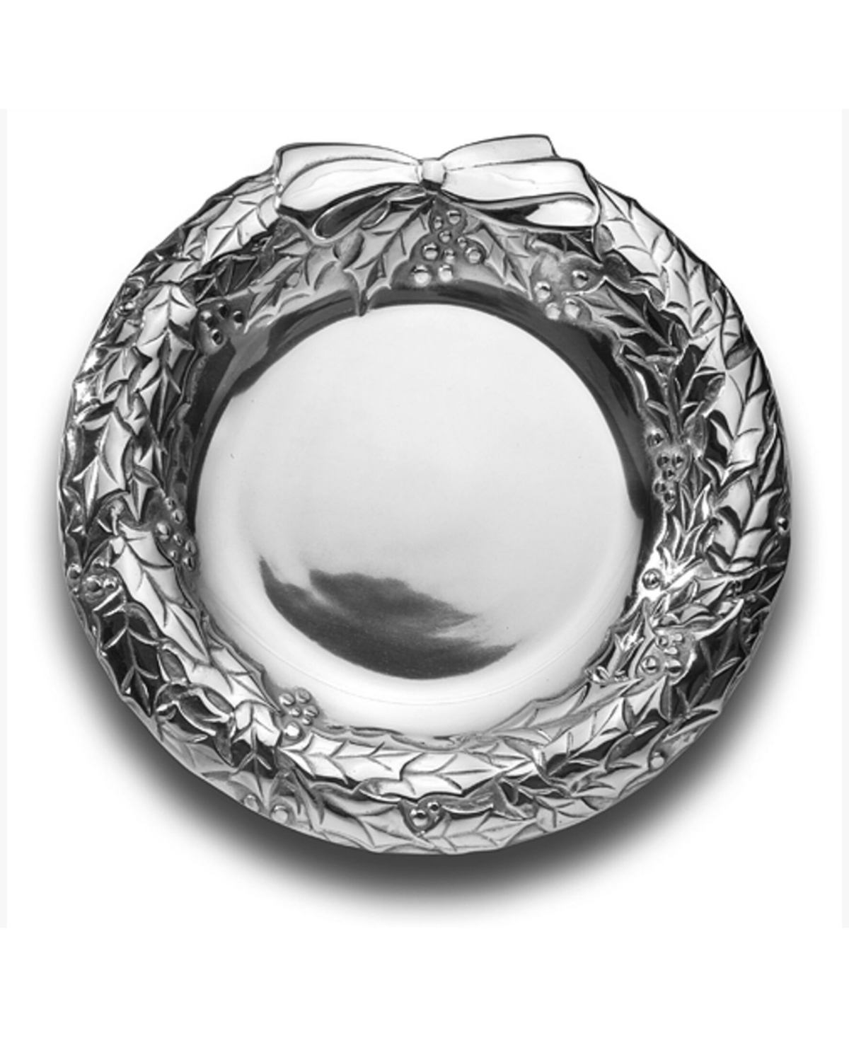 Wilton Armetale Holly Berries Round Wreath Tray In Silver