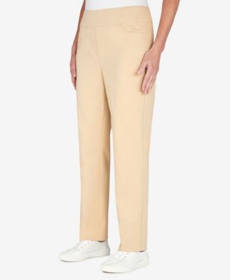 Petite Mid-Rise Pull On Straight Leg Denim Pants, Petite & Petite Short