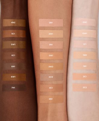 Real Flawless Weightless Perfecting Concealer