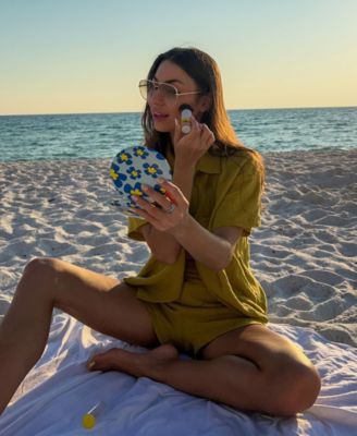 Taylor 5" Compact Mirror with LED Lights&nbsp;