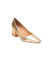 Macys cheap gold pumps