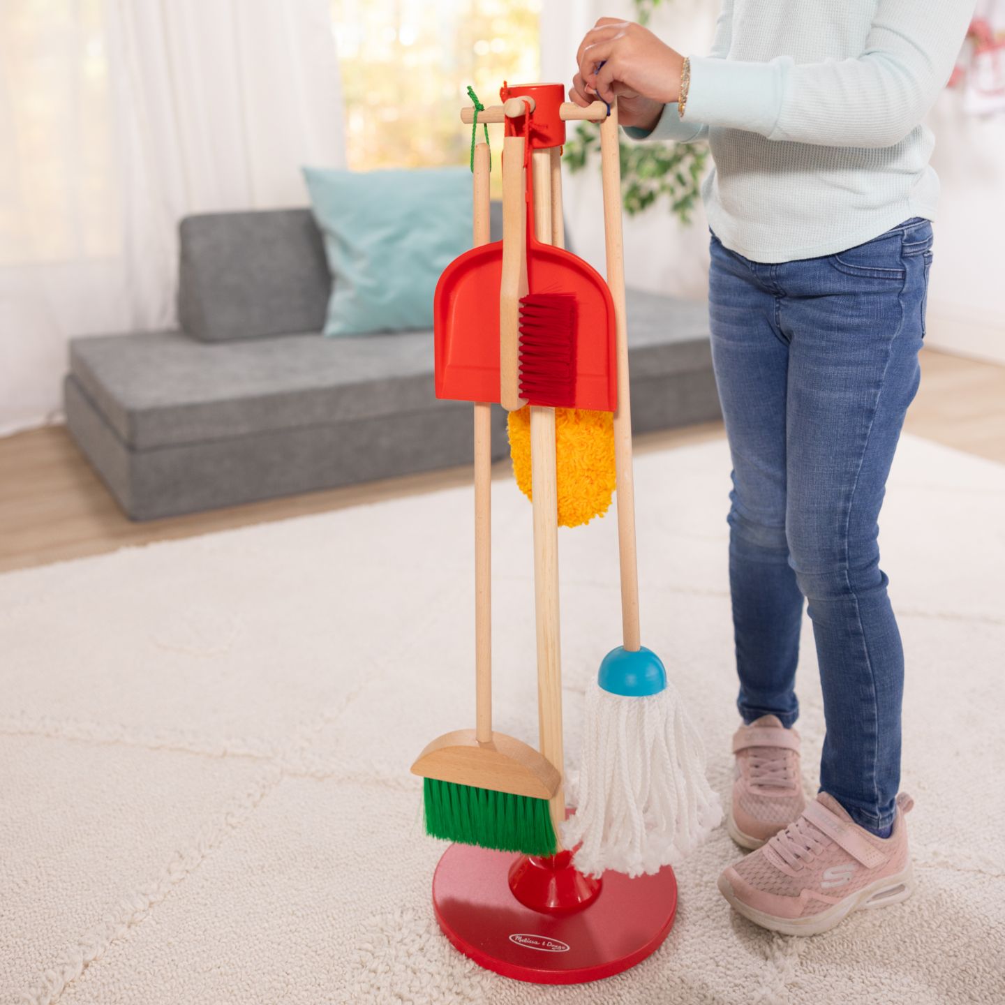 Детские игрушки Melissa and Doug Wooden Cleaning 6-Piece Set, Ages 3+ — фото 7