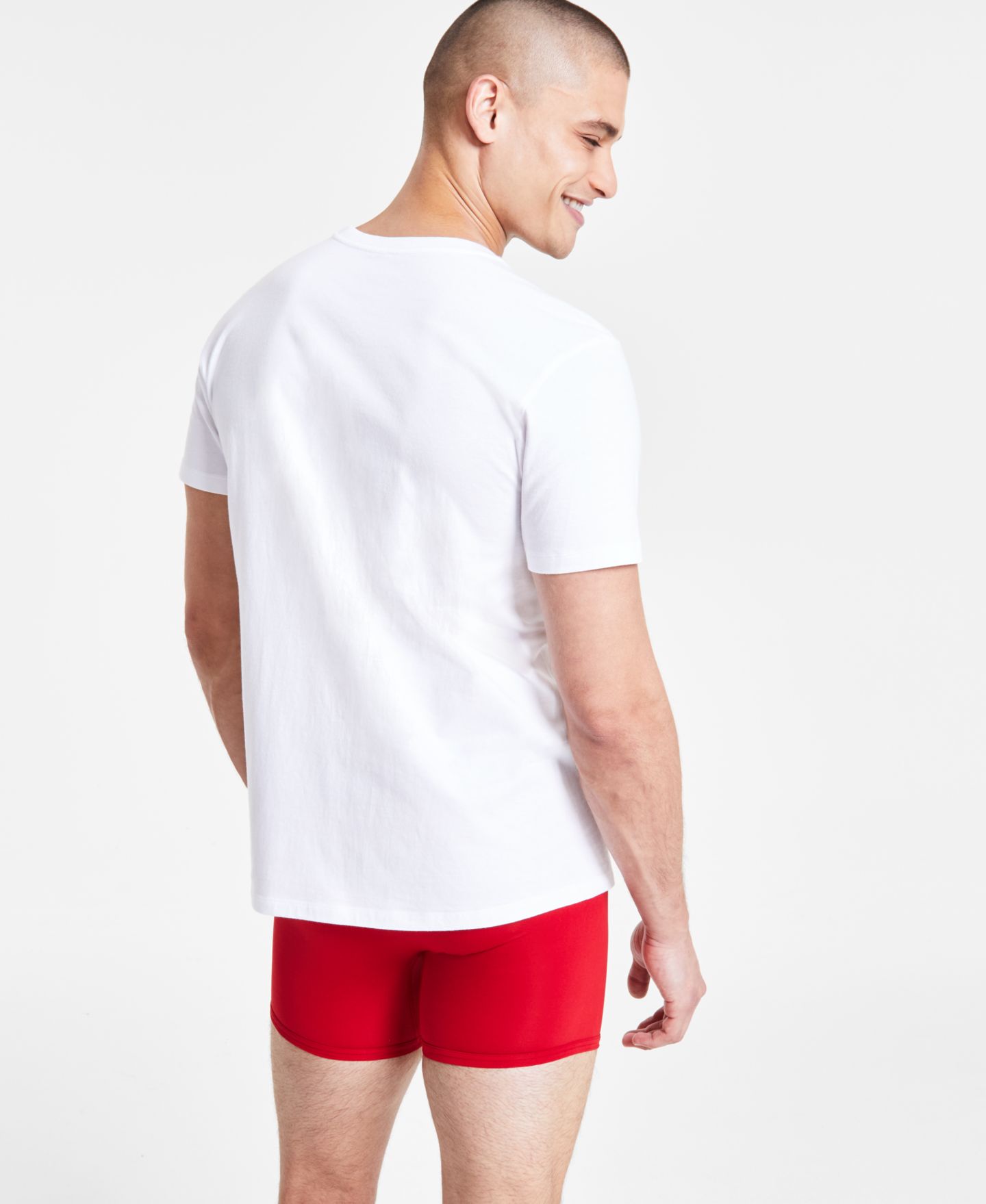 Мужские футболки Calvin Klein Cotton Classics 3-Pack Crewneck T-Shirts & Intense Power 3-Pack Boxer Briefs, цвет: Чёрный — фото 2