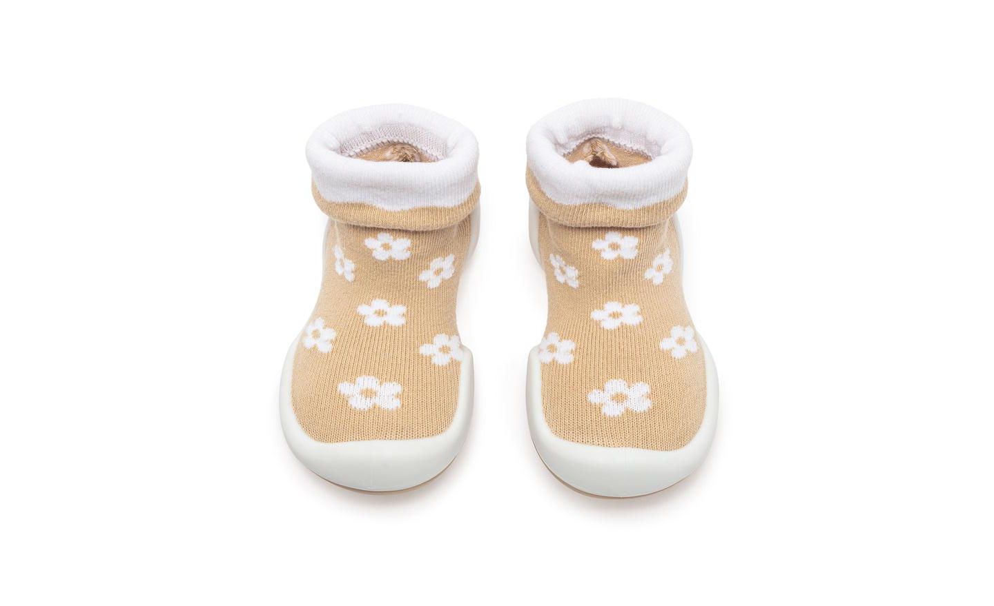 Обувь Komuello Breathable Washable Non-Slip Sock Shoes Daisies - Latte для девочек-малышей, цвет: Натуральный — фото 1