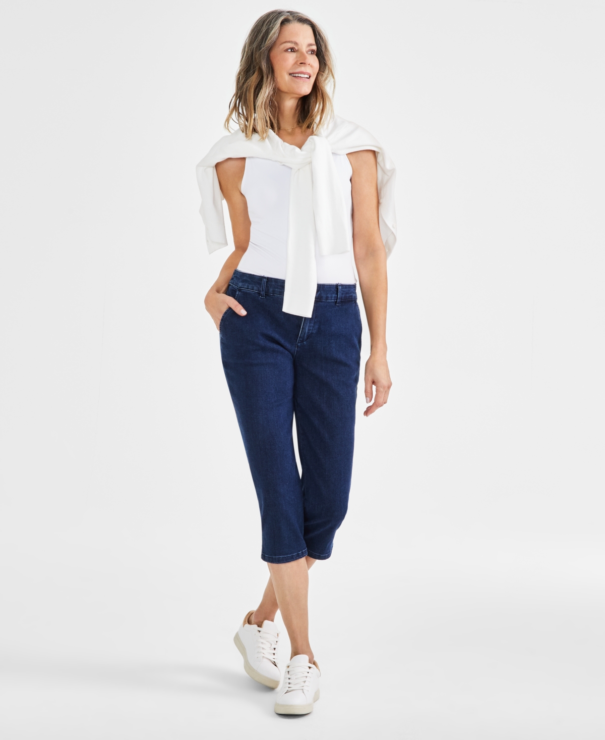 Style & Co Women's Mid-rise Comfort Waist Capri Pants, Exclusively At Macy's In Daisy Blue Wash