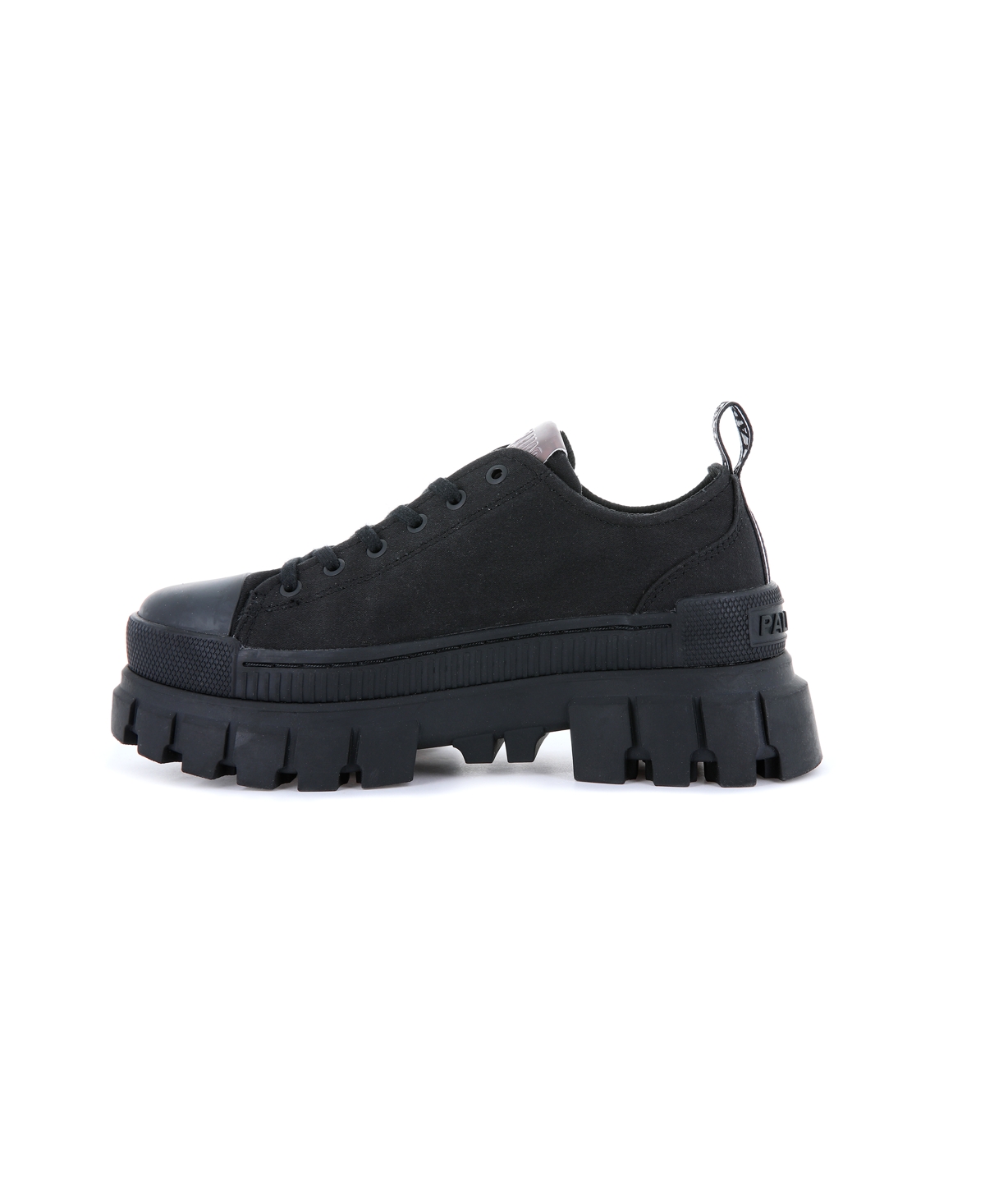 Women's Revolt Lo Textile Sneakers - black