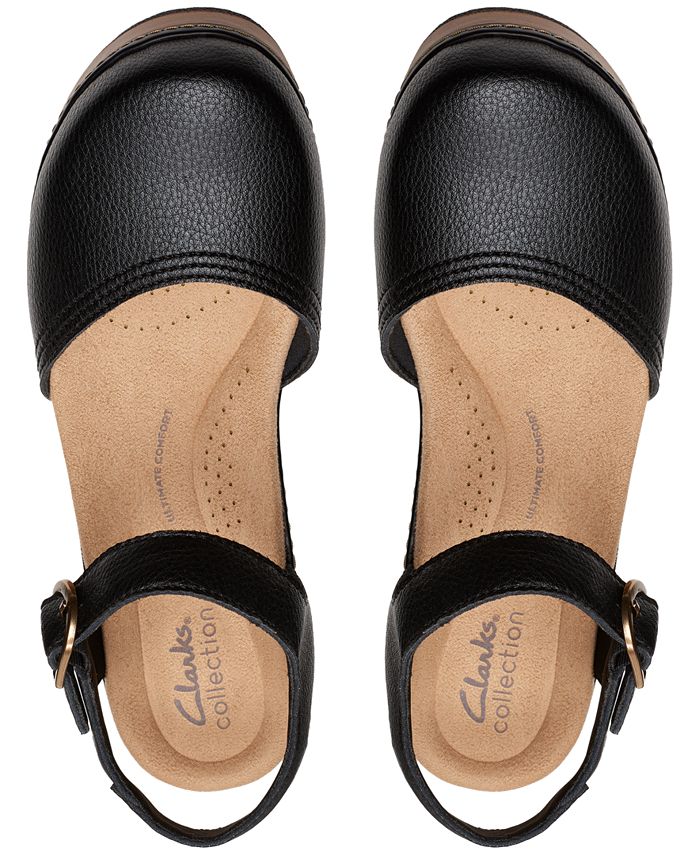 Clarks store hot sale bay plaza