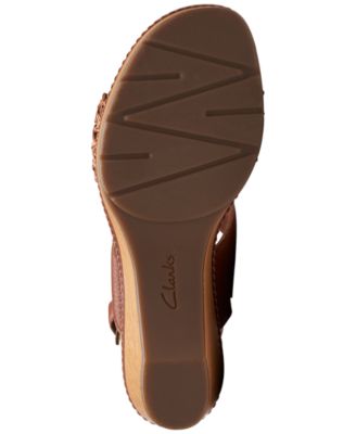 Seannah Step Woven Strap Clog-Style Platform Sandals 