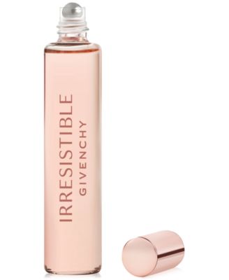 Irresistible Eau de Parfum Roll-On, 0.7-oz.
