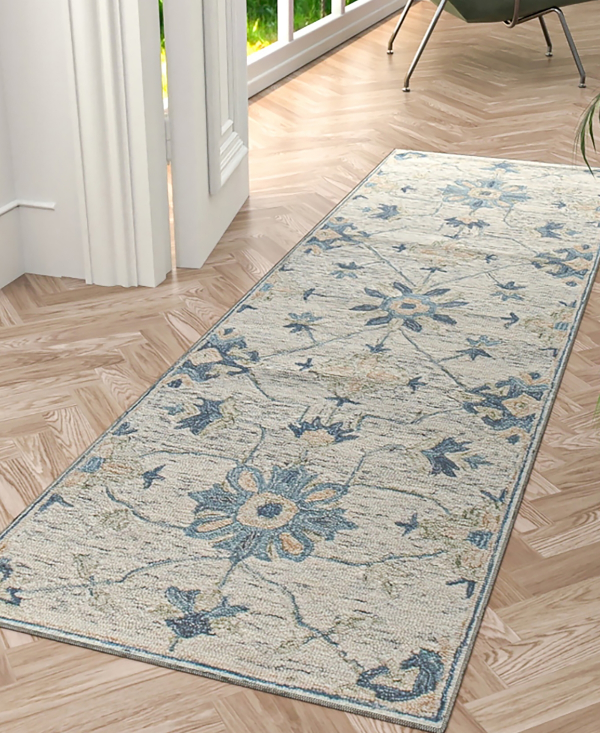 Bb Rugs Taron Al306 2'6" X 8' Runner Area Rug In Ivory