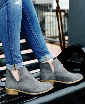 Women's Rimi Notched Ankle Stacked Heel Booties