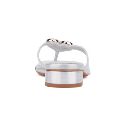 Women's Love Buzz Flat Sandal