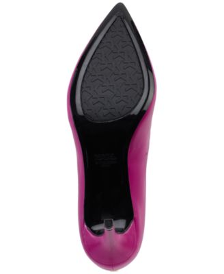 Women's Royale High-Heel Pumps