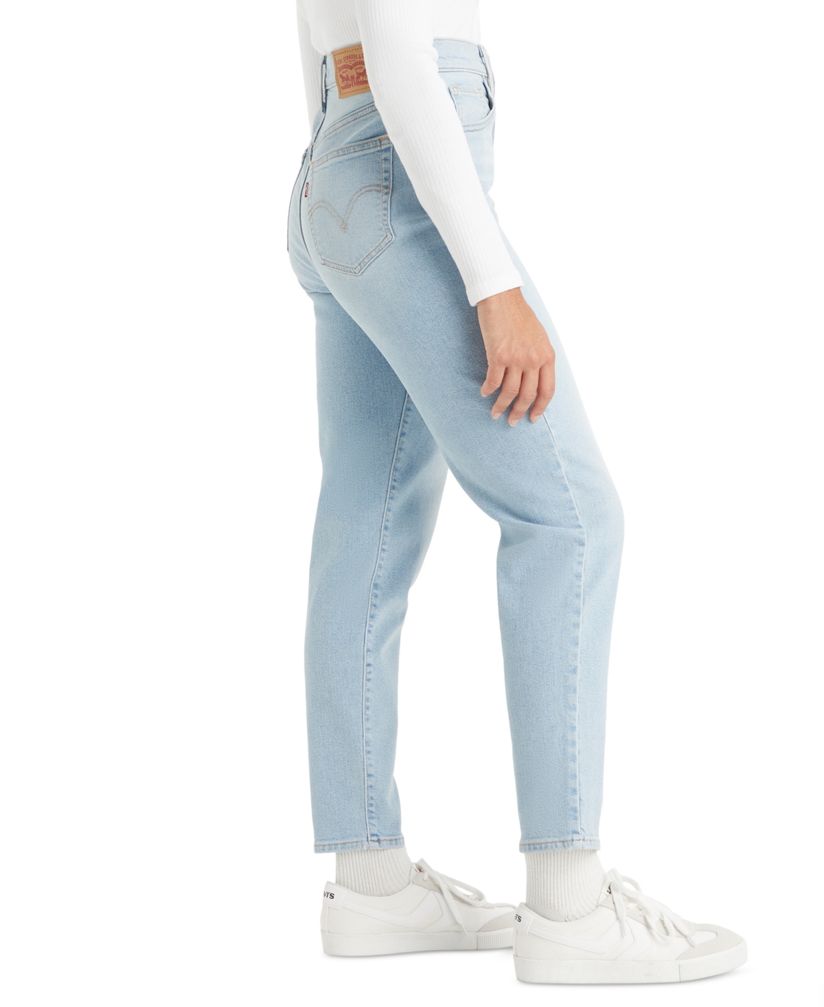 Levi's High-Waist Casual Mom Jeans