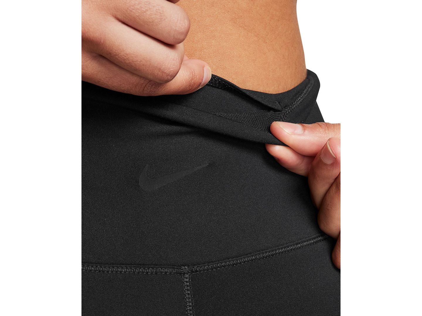 Женские шорты Nike One High-Waisted 5" Biker, цвет: Чёрный — фото 4
