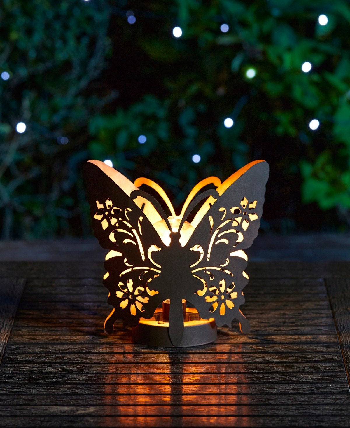 Glitzhome L Set of 2 Black and Gold-Tone Metal Cutout Flying Butterfly Silhouette Solar Powdered Edison Bulb Outdoor Lantern