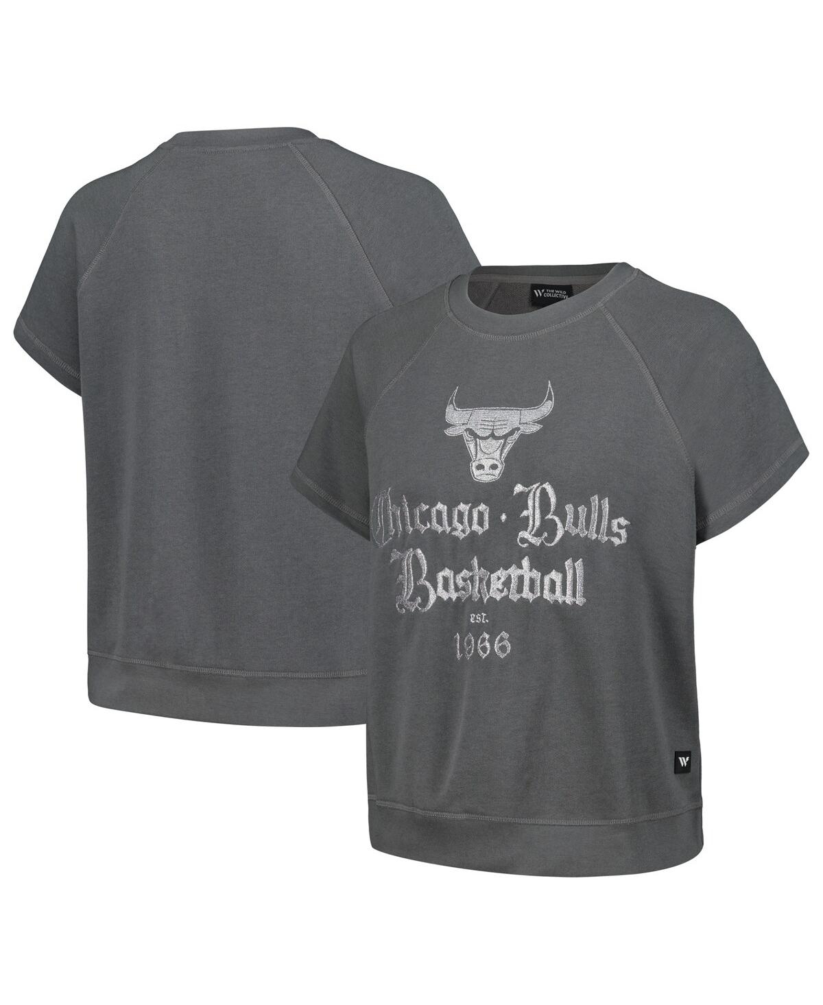 THE WILD COLLECTIVE WOMEN'S THE WILD COLLECTIVE GRAY CHICAGO BULLS EMBROIDERED FLEECE RAGLAN SHORT SLEEVE PULLOVER SWEAT