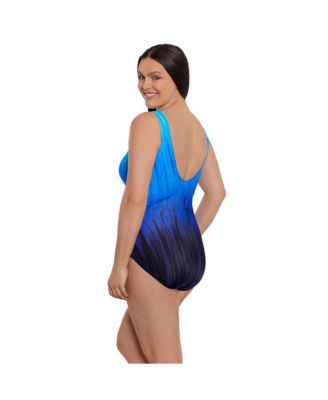Women's Scoopback One-Piece Swimsuit