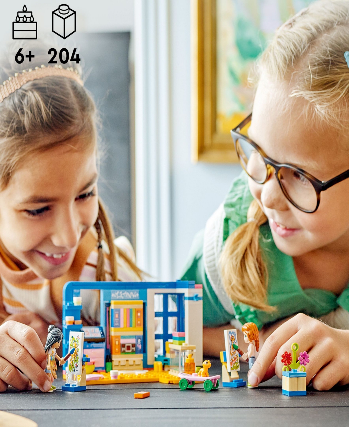 Lego Friends Liann's Room 41739 Toy Building Set with Liann, Autumn and Gecko Figures