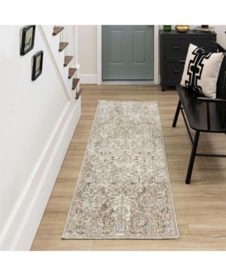 Divina Bliss 2'6" x 7'10" Runner Area Rug