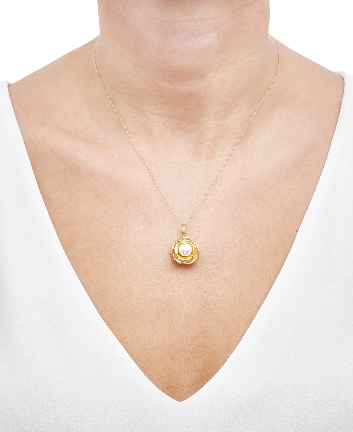 Honora Cultured Freshwater Pearl (7-1/2mm) Flower 18