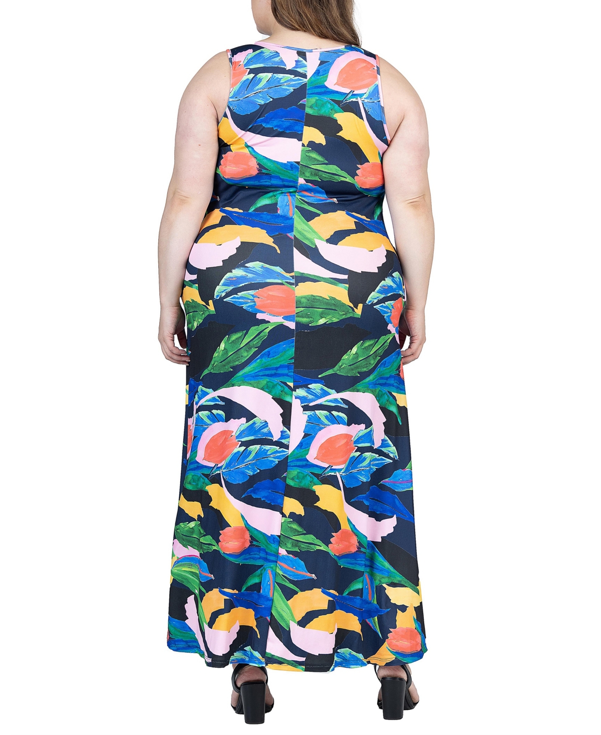 24seven Comfort Apparel Plus Size Sleeveless Maxi Dress with Pockets