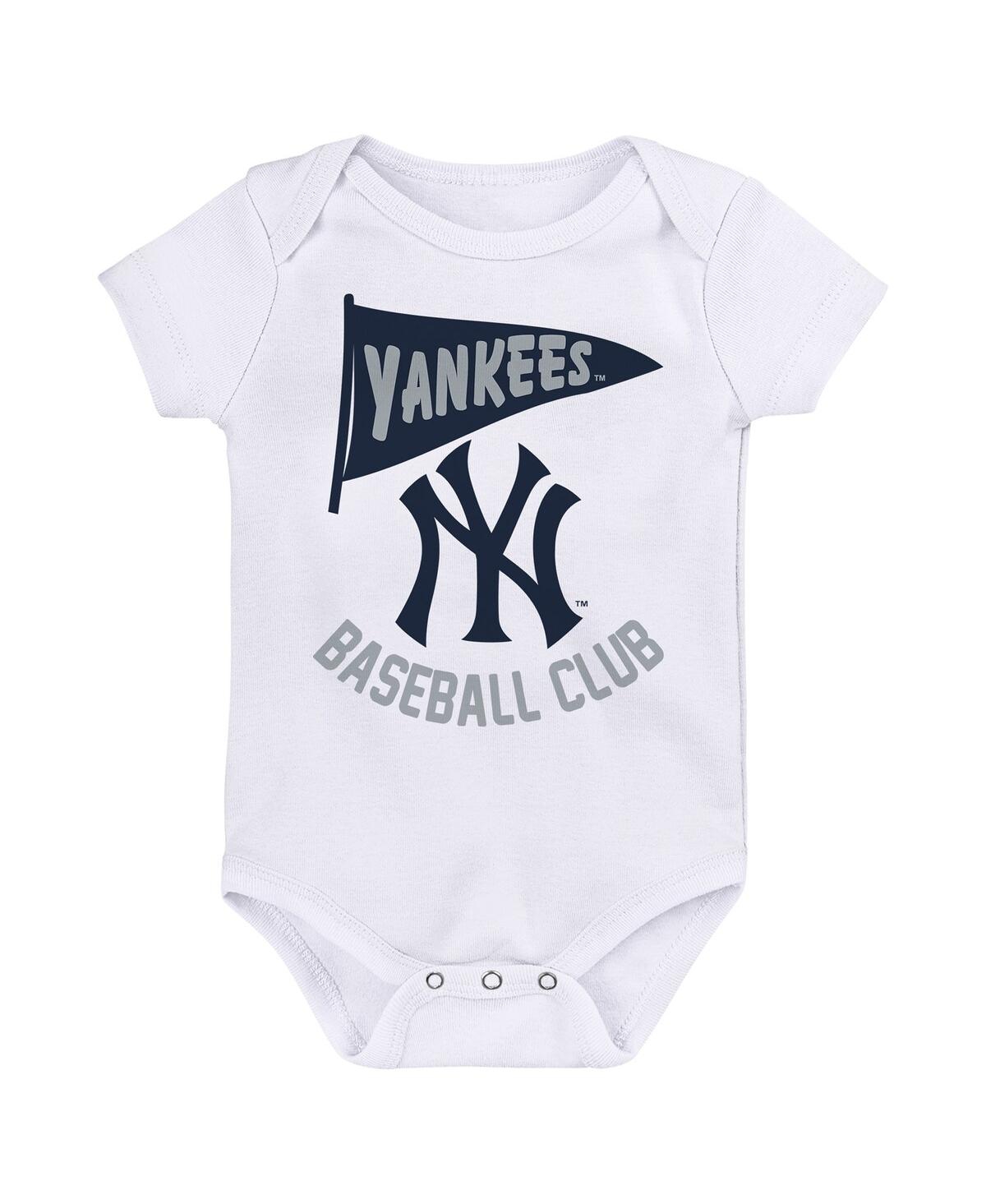 Baby Boys and Girls Outerstuff New York Yankees Fan Pennant 3-Pack Bodysuit Set