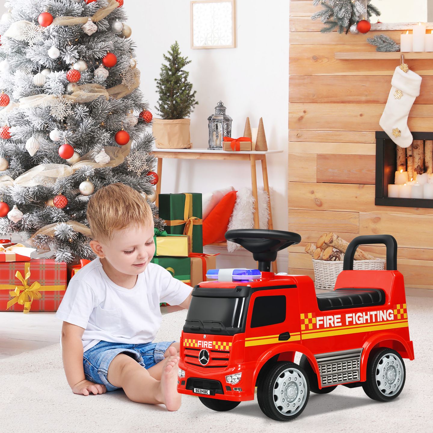 Детская игрушка Costway Fire Engine Licensed Mercedes Benz Ride-On with Warning Lights and Sounds, Ages 12-36 Months, цвет: Красный — фото 2