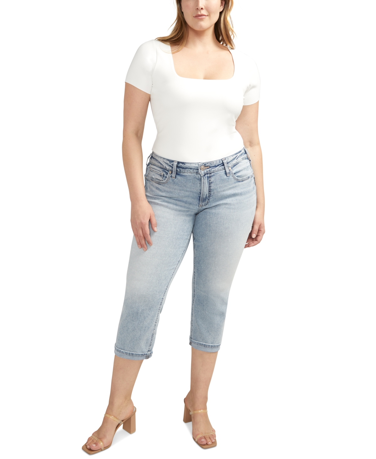 Shop Silver Jeans Co. Plus Size Britt High-rise Curvy-fit Capri Jeans In Indigo