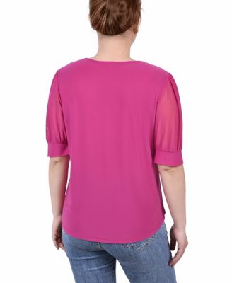 Women's Short Puff Sleeve V-neck Top