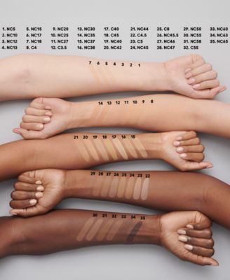 Studio Fix Fluid SPF 15 24Hr Matte Foundation + Oil Control, 1 oz.