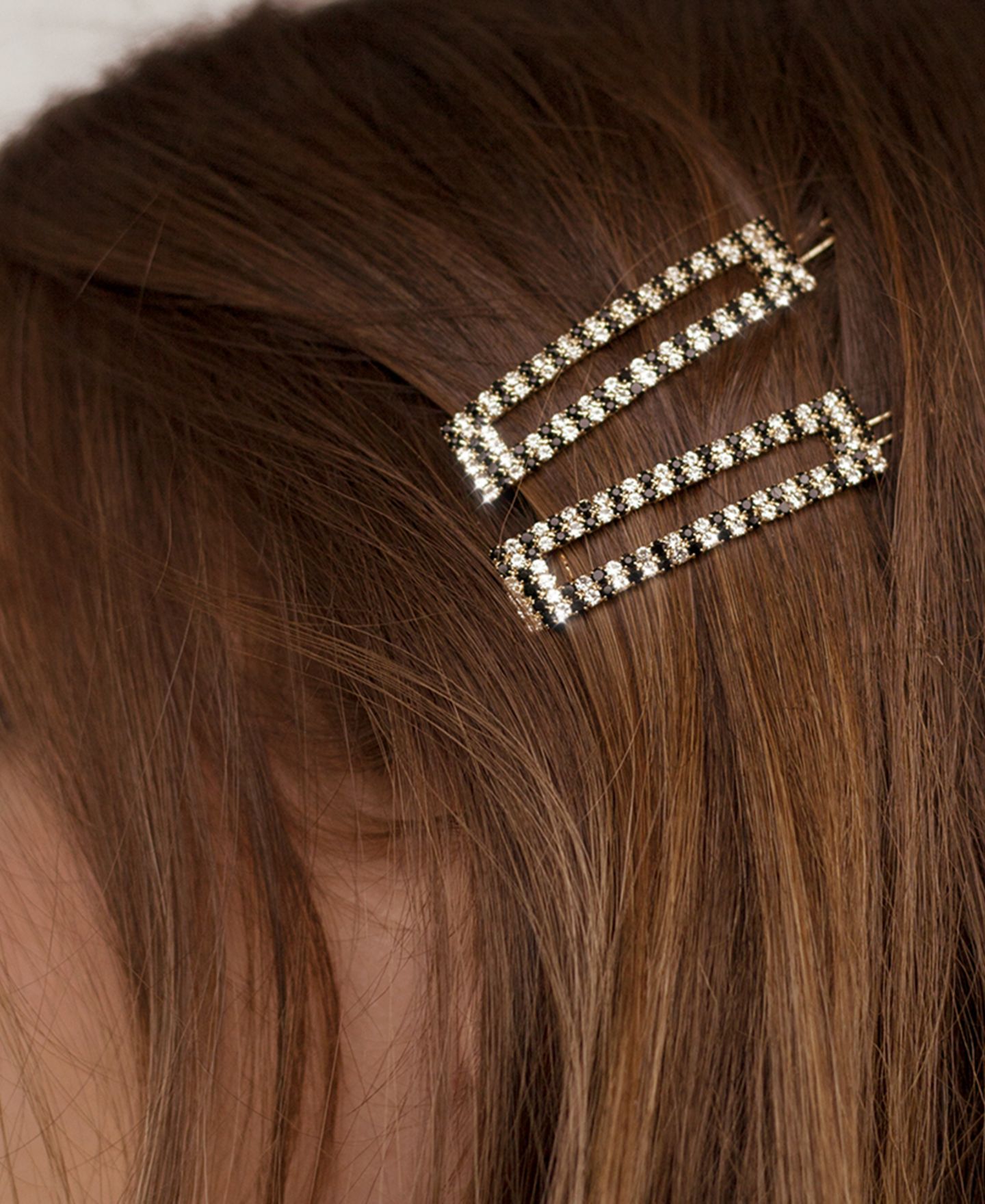 Женские аксессуары Ettika Black and Clear Crystal Rectangle Hair Barrettes — фото 2
