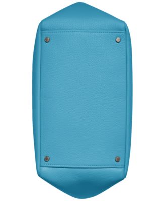 Amagansett Soft-Rolled Leather Shoulder with Sculpted Magnet Closure