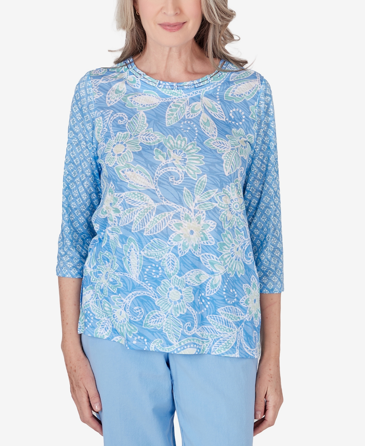 Shop Alfred Dunner Women's Hyannisport Crew Neck Floral Top In Cornflower Blue