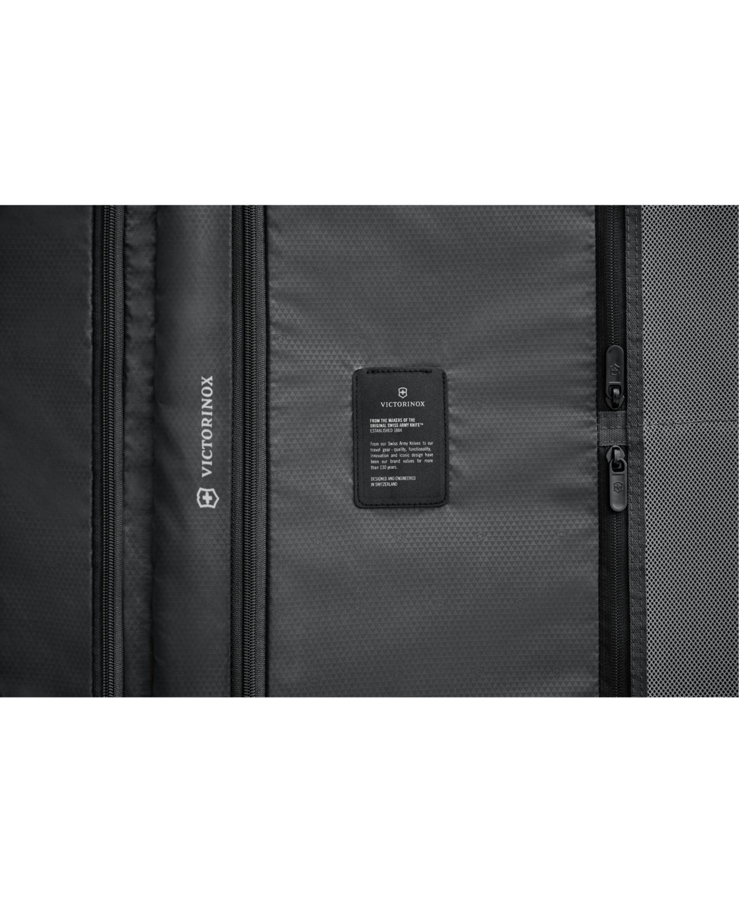 Чемодан Victorinox Airox Advanced Frequent Flyer Carry-on, цвет: Чёрный — фото 10
