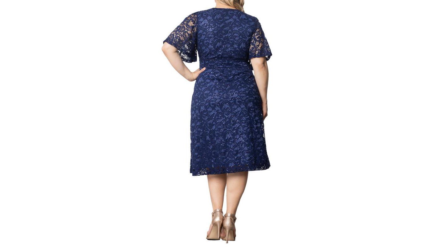 Женское платье Kiyonna Plus Size Starry Sequin Lace Cocktail, цвет: Тёмно-синий — фото 2