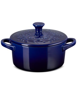 Le Creuset - Classic Stoneware Olive Relief Round Mini Cocotte